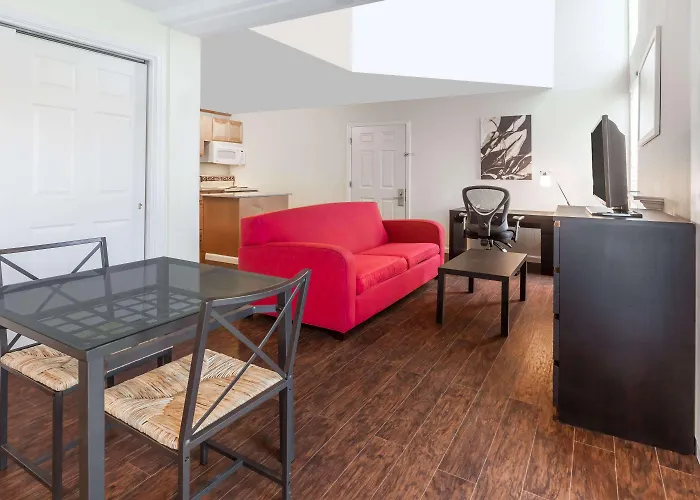 Hawthorn Suites Dallas Love Field