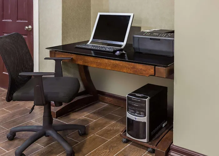 Hawthorn Suites Dallas Love Field