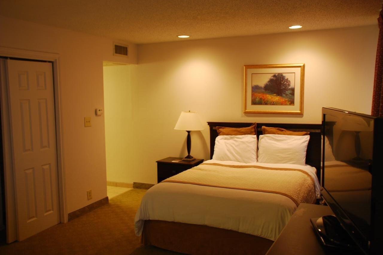 Hawthorn Field Hotel Dallas